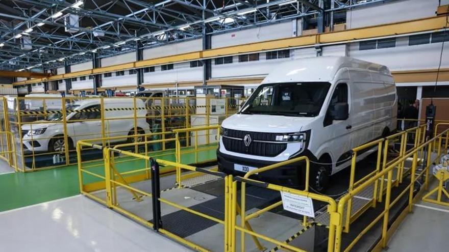 La automoción francesa afronta el despido de 1.500 personas en Michelin y el cierre de un centro de Renault