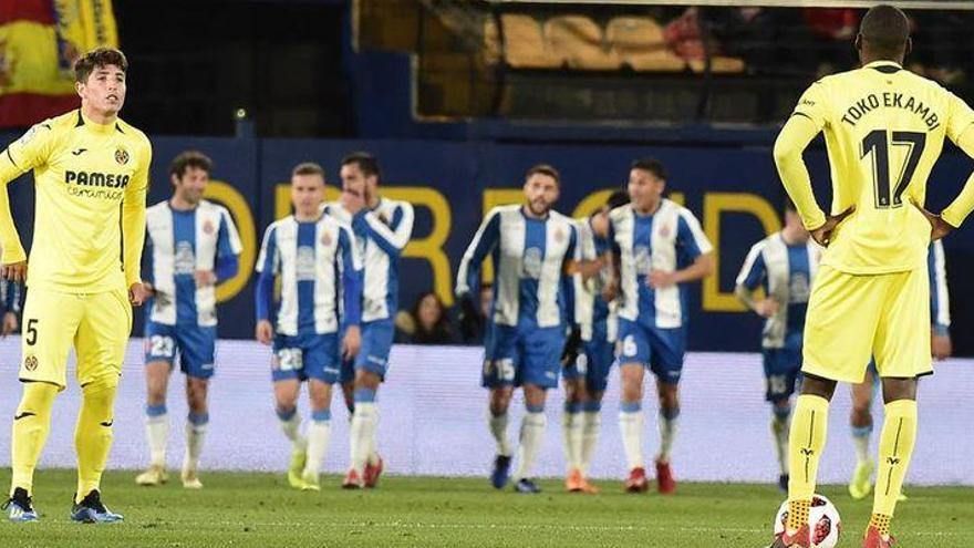 Toko Ekambi y Bacca mantienen vivo al Villarreal en la Copa (2-2)