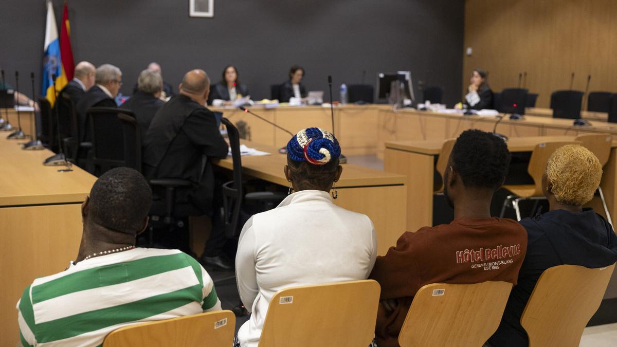 Juicio a un grupo acusado de captar a nigerianas para prostituirlas en Lanzarote
