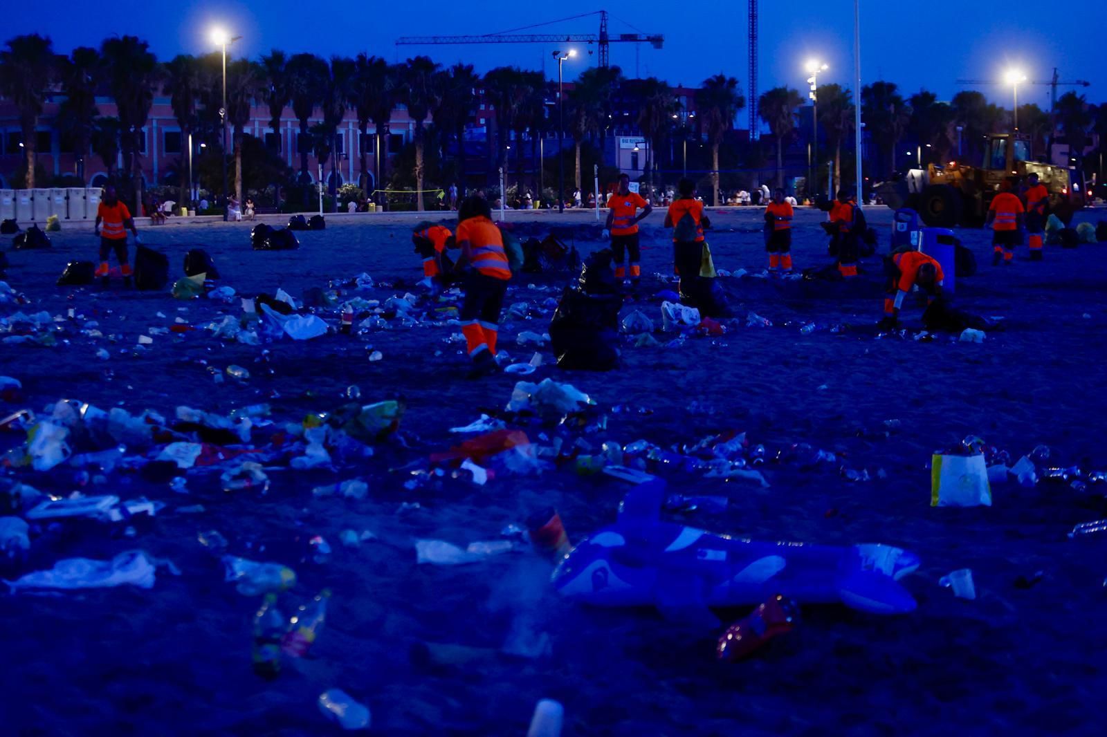 Limpieza tras la noche de San Juan