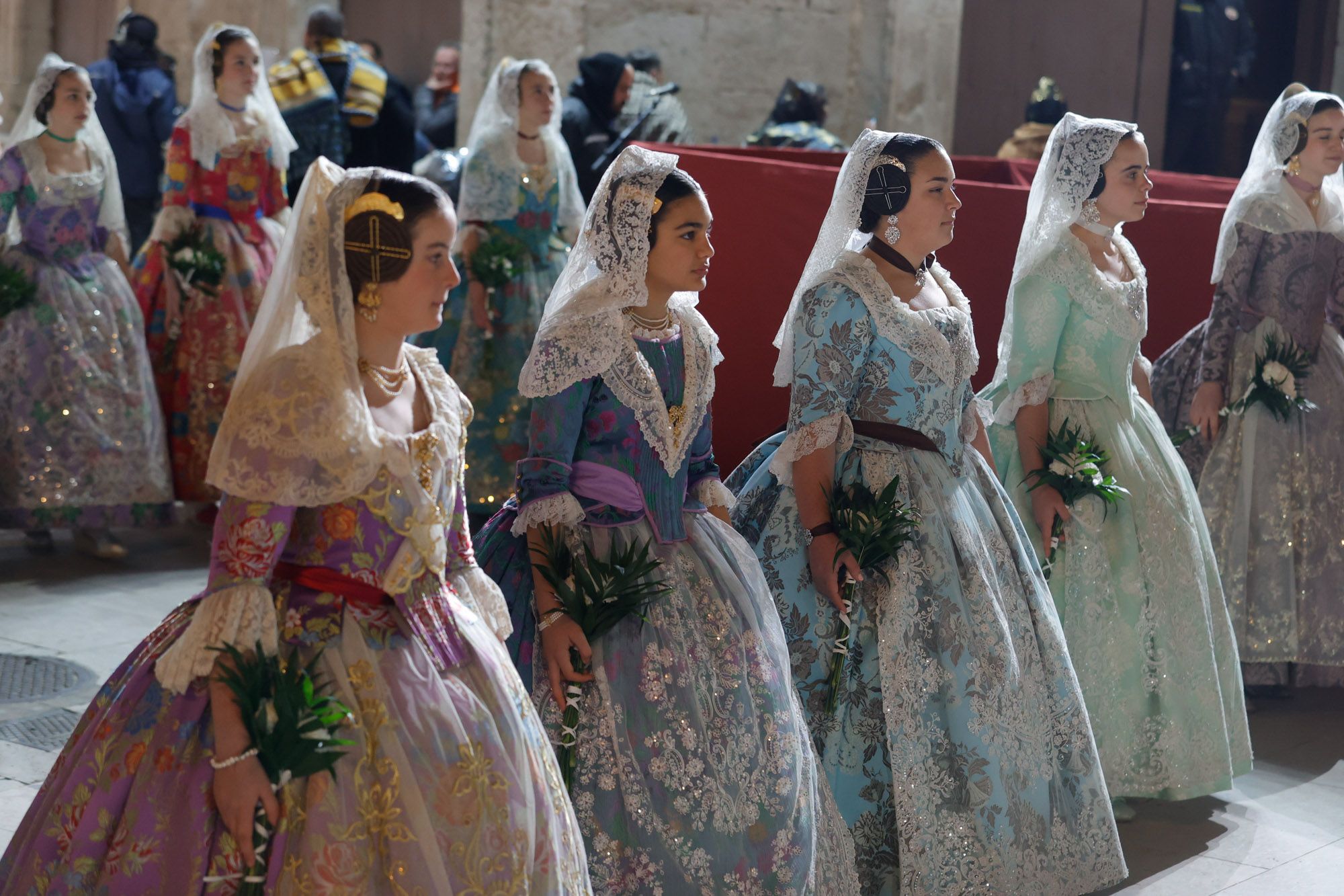 Todas las fotos de la Ofrenda del 17 de marzo por la calle San Vicente de 20:00 a 21:00 horas