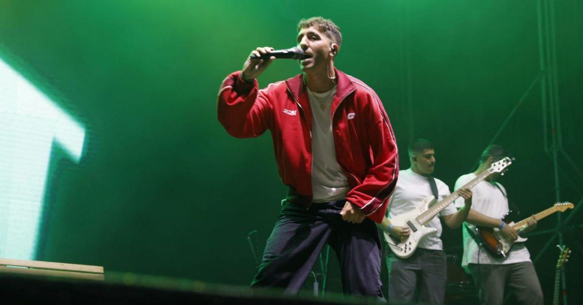 Enol vuelve a casa en su fin de gira | ÁNGEL GONZÁLEZ