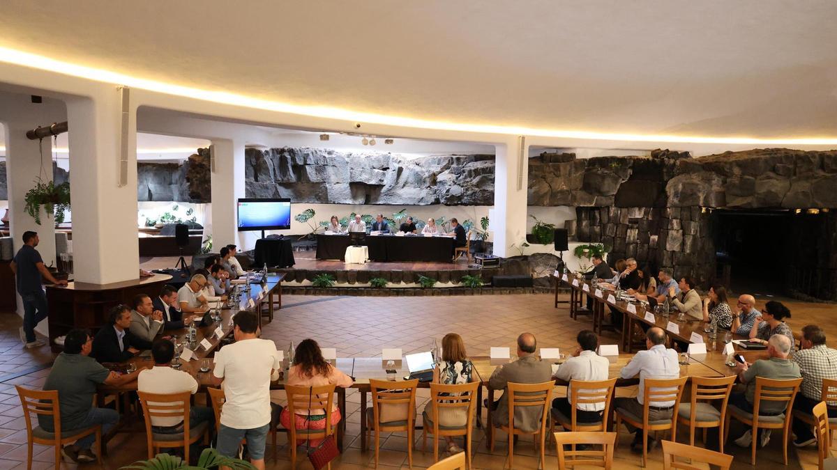 El Consejo Insular de Aguas acuerda declarar la emergencia hídrica en Lanzarote y La Graciosa