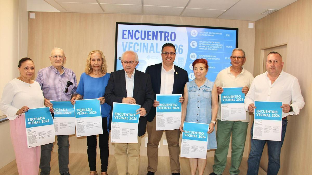 Presentación del encuentro de este sábado con representantes vecinales de Castelló.