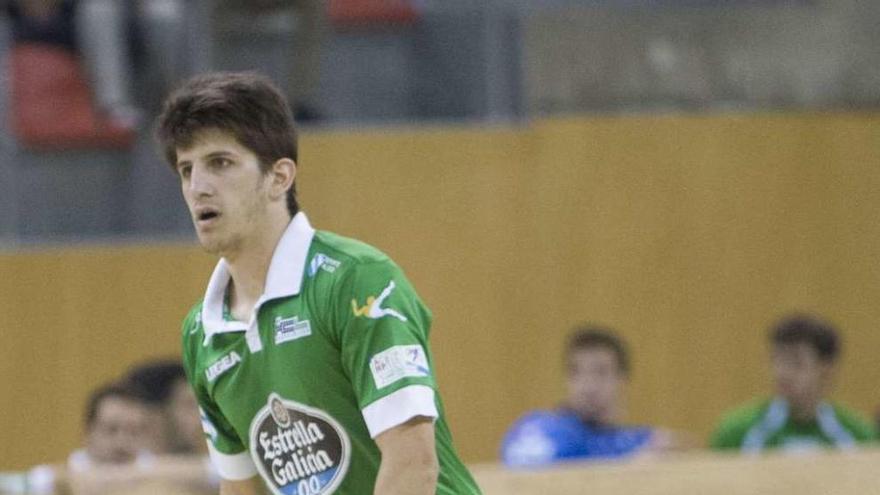 Germán Nacevich, durante un partido con el Liceo.