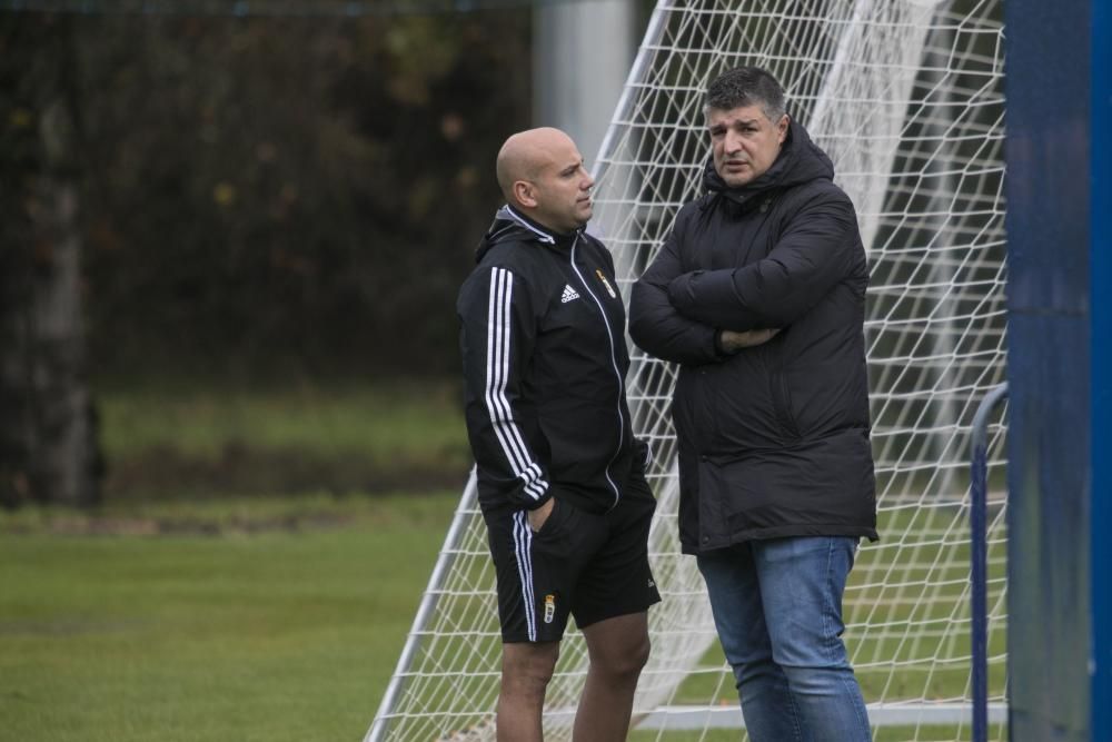 Primer entrenamiento del Real Oviedo después del derbi