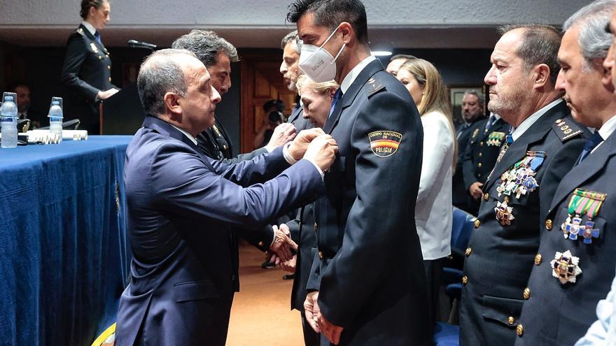 Distinguido un inspector de la Policía Nacional por atrapar a 106 mafiosos italianos