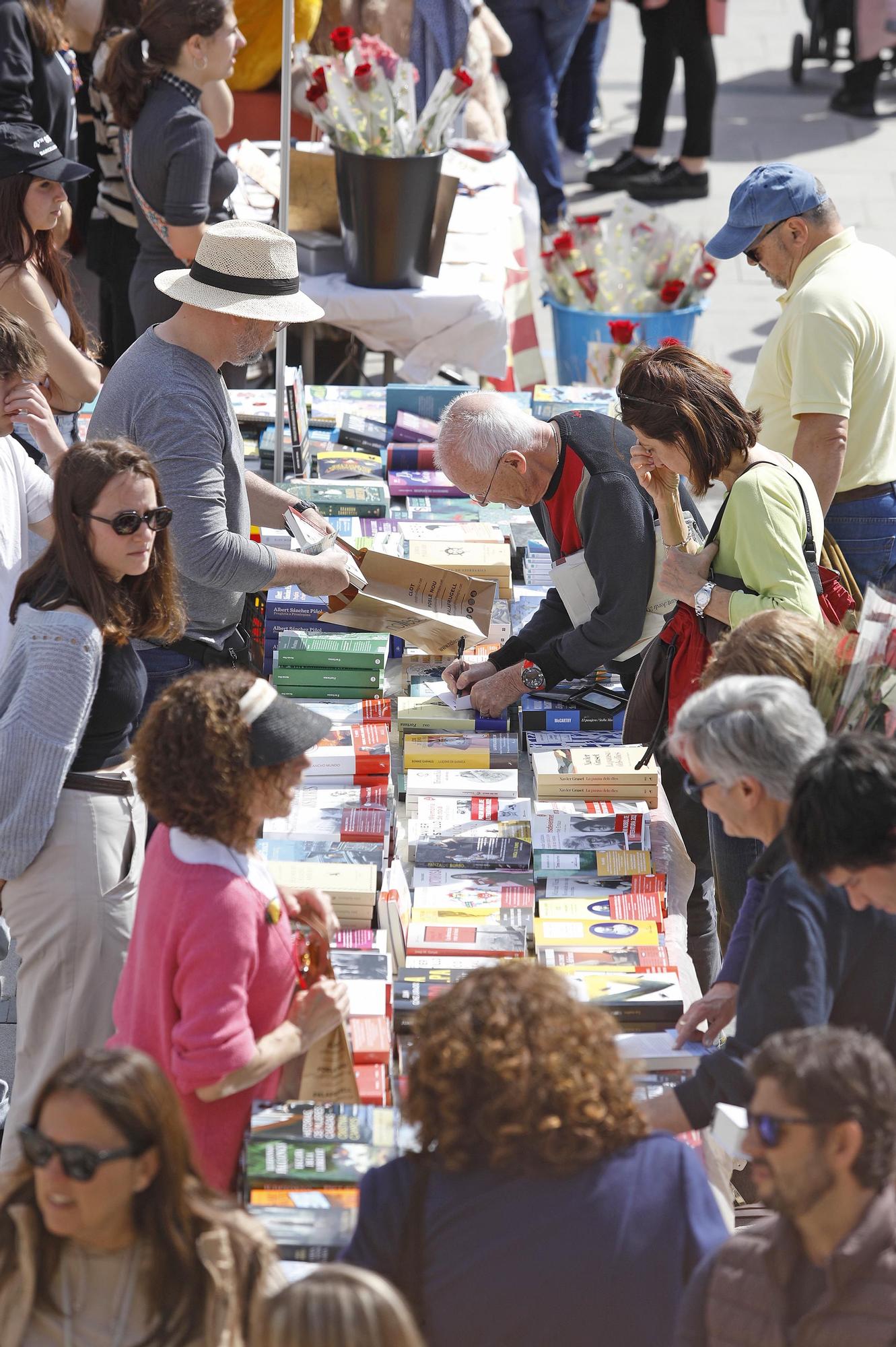 La diada de Sant Jordi 2023, a Palafrugell