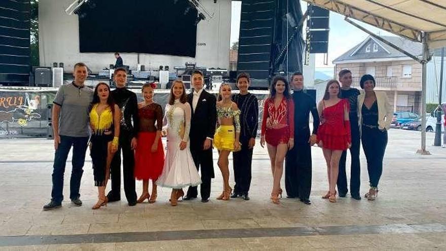 Sondodance realiza una exhibición de baile en Soutelo de Montes