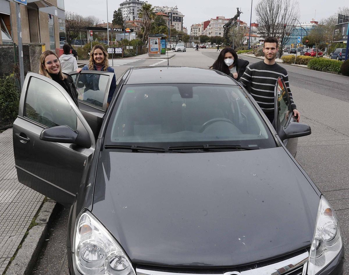 Viajeros de un coche compartido de Blablacar en Vigo en una imagen de archivo