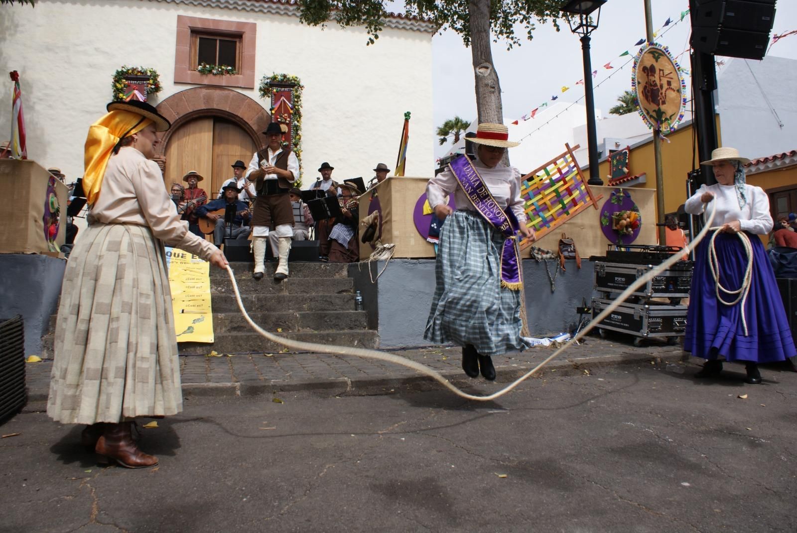 Baile de magos infantil por San Benito