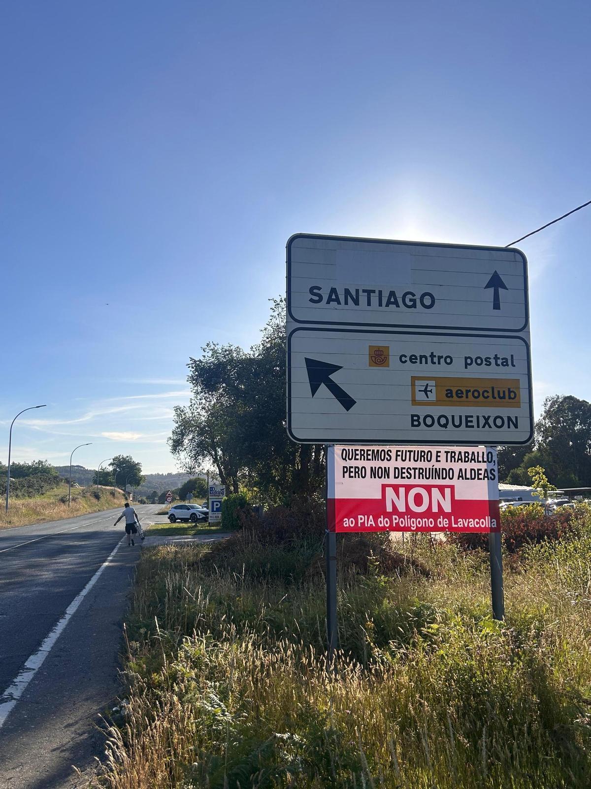 Pancarta colocada por la plataforma
