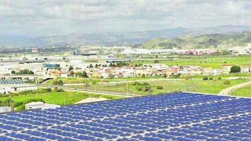 Centro logístico en el terreno que ocupaban las antiguas naves de Bacardi. | L.O.