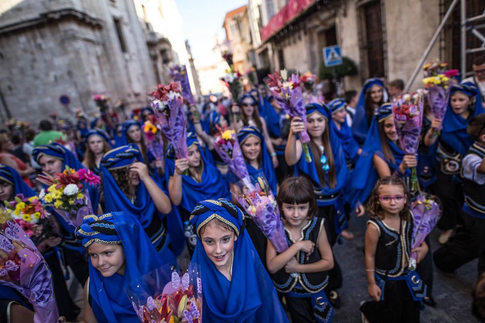 Ofrenda floral en Orihuela