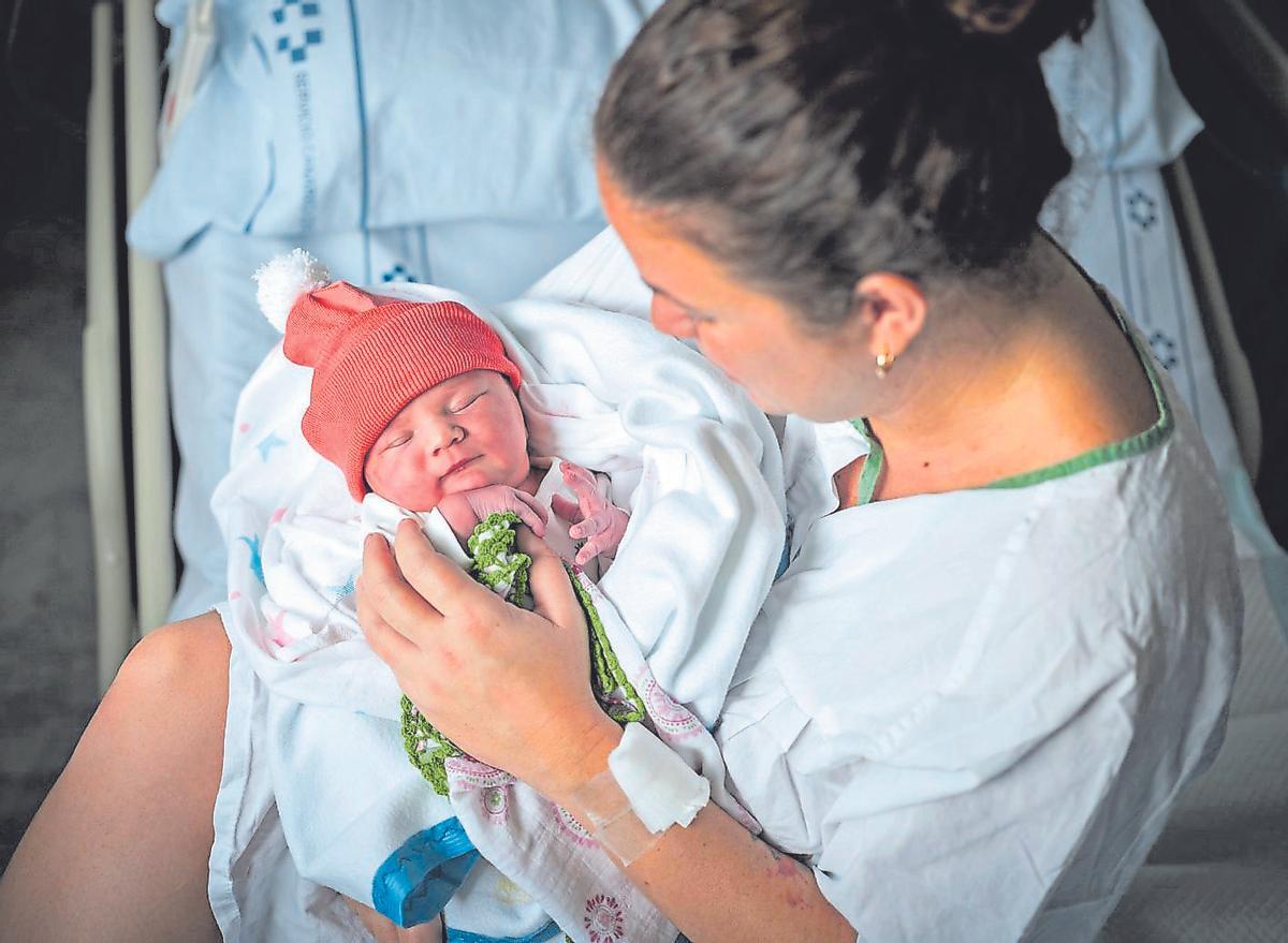 Muriel, primer bebé de 2026 en Tenerife