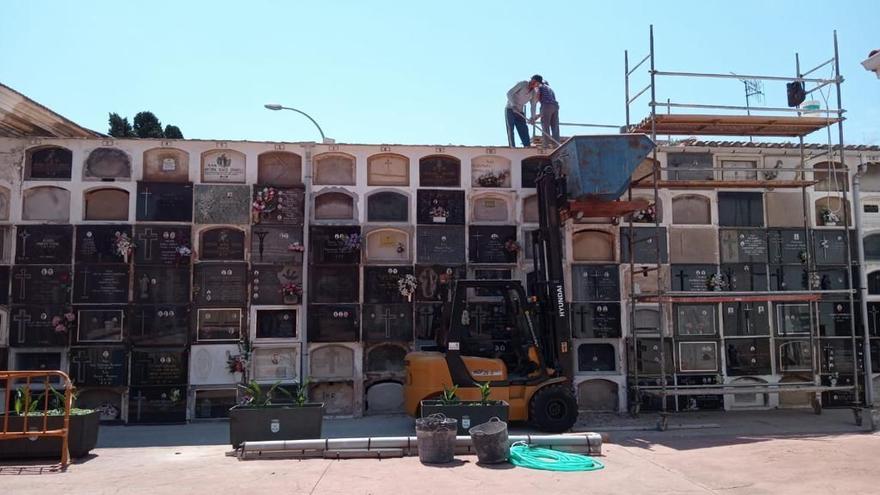 Obras en el cementerio de Burriana.