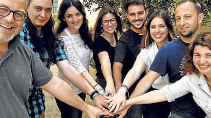 Starkes Team: Ernesto Balletto, Toni Mascaraque, Miríam Flor, Gloria Sánchez, Javi García, Lia Amengual, Joan Mercè und Joana Perelló