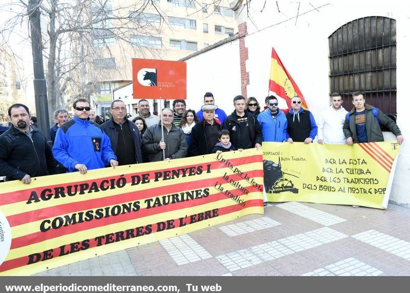 GALERÍA DE FOTOS -- Seguimiento de la manifestación protaurina -- Parte 1