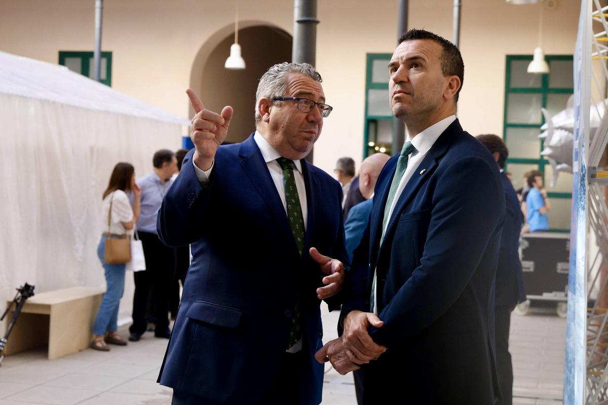L'ETNO mostra l'art de pescar la tonyina dels 'almadravers' de Benidorm en 'La mar èpica'