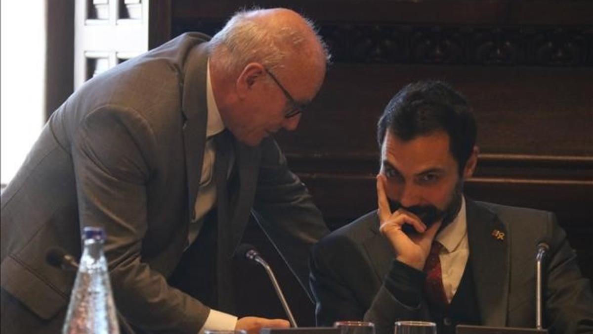 zentauroepp50980878 pla conjunt del president del parlament  roger torrent  i el191125204227