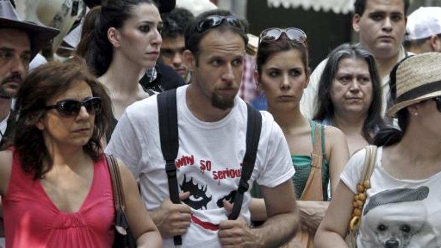 Ciudadanos griegos, durante una protesta.