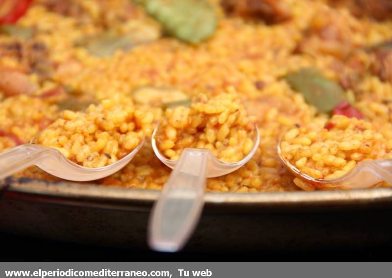 GALERÍA DE FOTOS -- Éxito del Mercado Gastronómico en Santa Clara