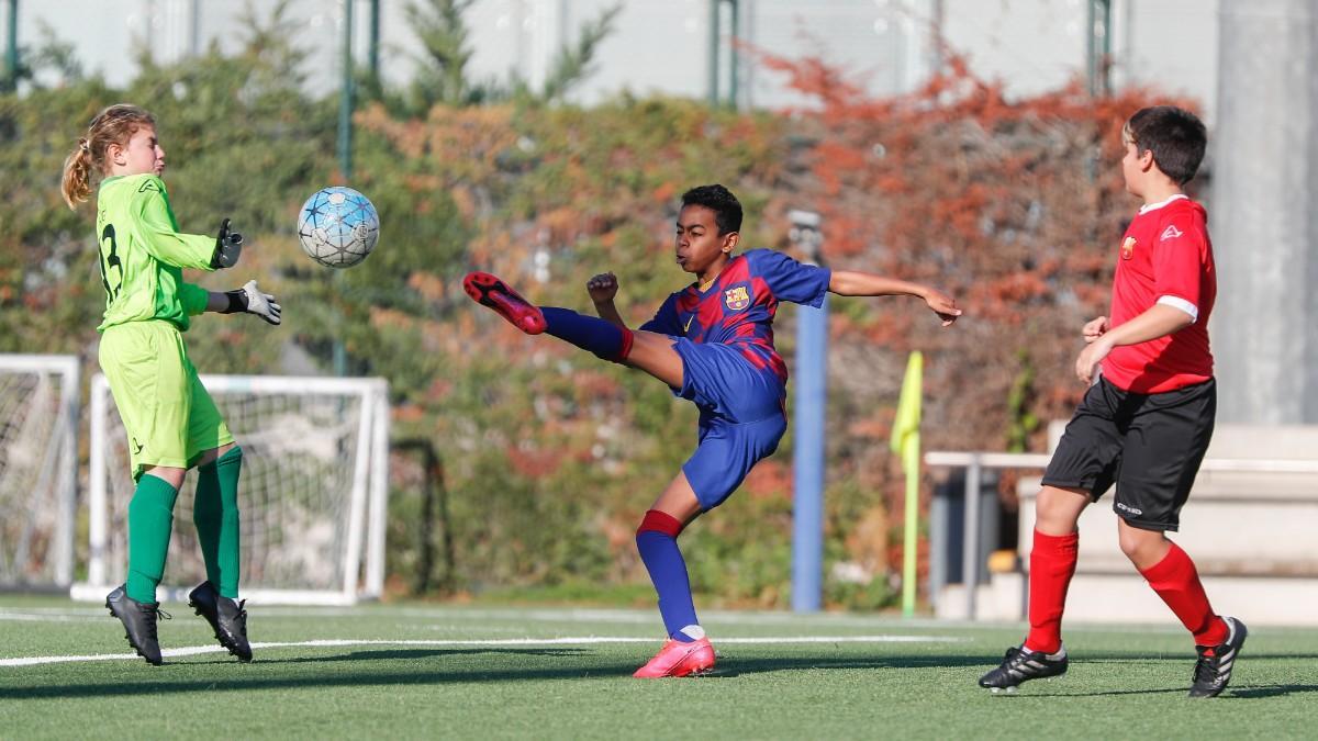 Lamine Yamal jugaba de falso 9