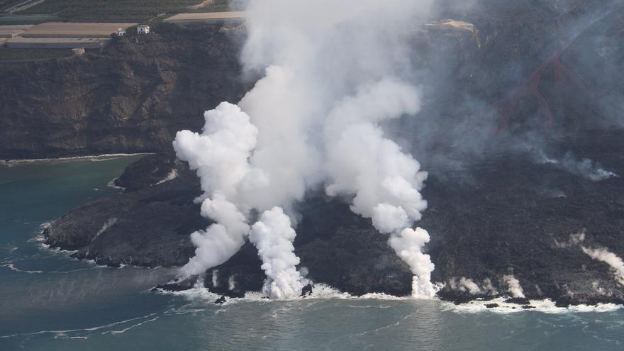 Los expertos advierten de un posible derrumbe del primer delta formado por la colada del volcán