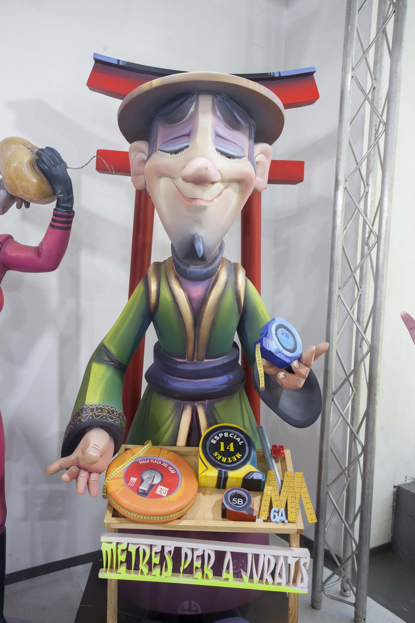 Fallas 2021. La actualidad en una Exposición del Ninot de dos años