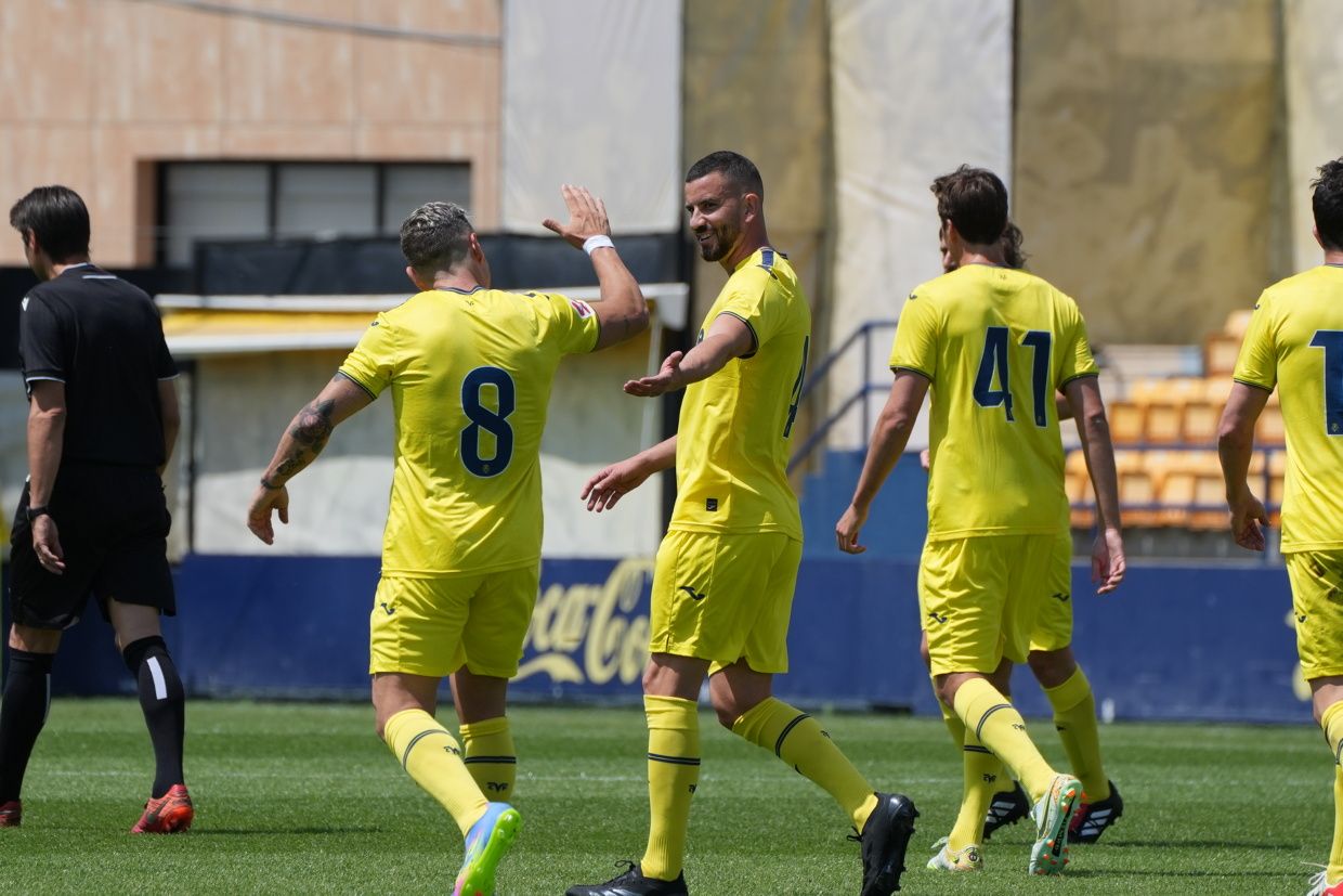 Todas las fotos del I Memorial José Manuel Llaneza en la ciudad deportiva del Villarreal