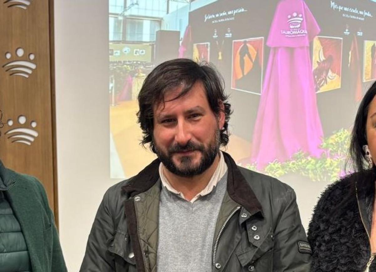 Cristian Maldonado, ex diputado provincial y alcalde de La Coronada, en la sala de prensa de la Diputación de Badajoz.