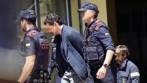Els Mossos descarten que Andic caigués per una distracció: ni caminava ni utilitzava el mòbil