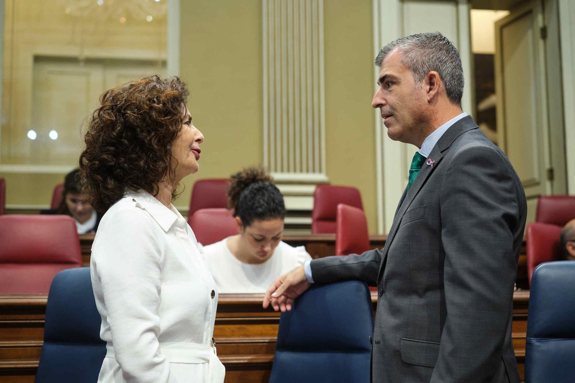 Sesión plenaria del Parlamento de Canarias.