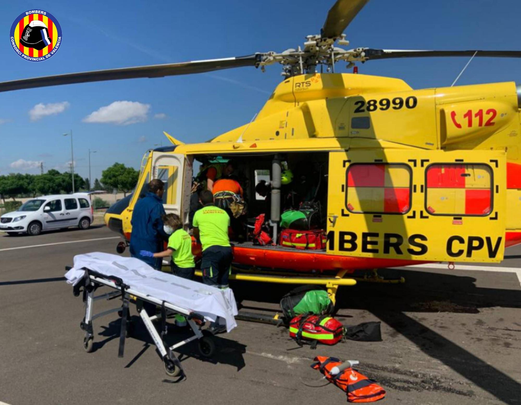 Rescatan a dos personas en helicóptero en el Gorgo de la Escalera de Anna