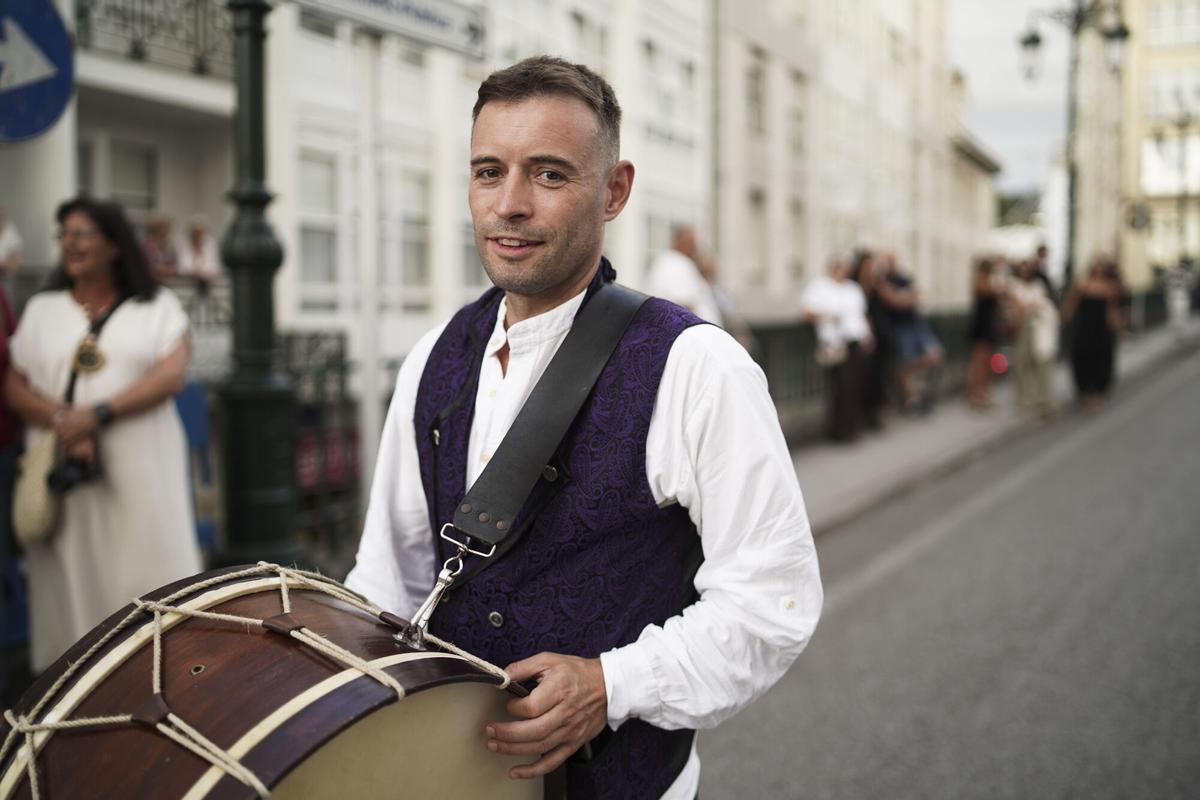 Betanzos abrió sus fiestas de San Roque con el pregón de Dolores Vázquez y el nombramiento de la representante Betanzos abrió sus fiestas de San Roque con el pregón de Dolores Vázquez y el nombramiento de la representante