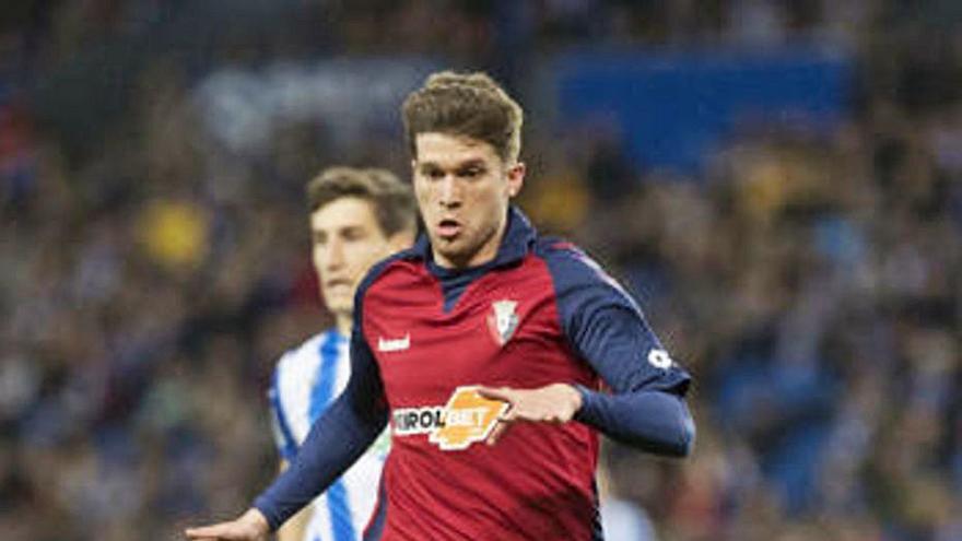 Marc Cardona, en un encuentro con el Osasuna.