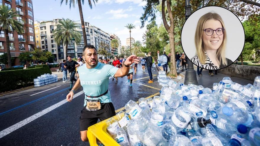 Saray Fajardo, corredora novata en el Maratón de Valencia: "Los estiramientos son imprescindibles"