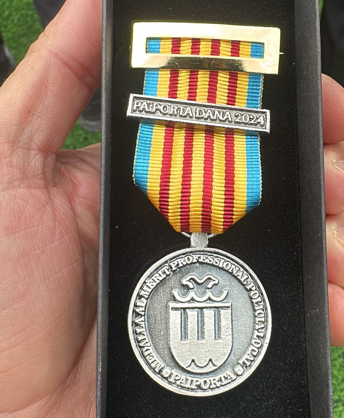 Una de las medallas entregadas.