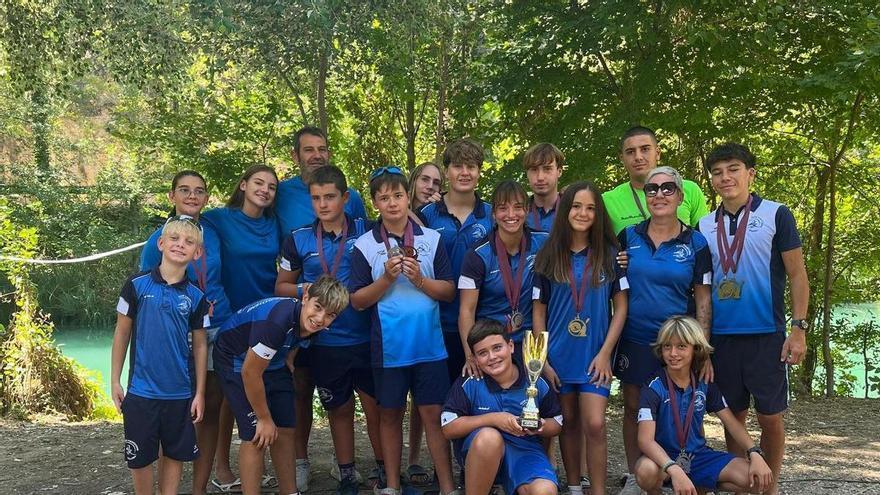 Lluvia de medallas para los palistas de la Ribera en Cuenca