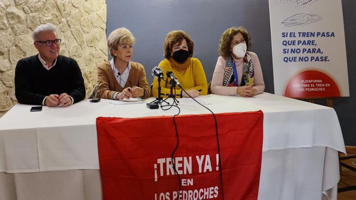 Miembros de la Plataforma Que pare el Tren en Los Pedroches.