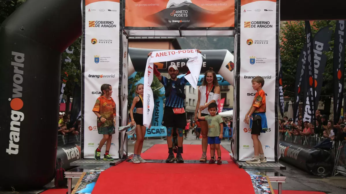 Francisco Rodríguez y Sandra Cuello ganan el Gran Trail Aneto-Posets