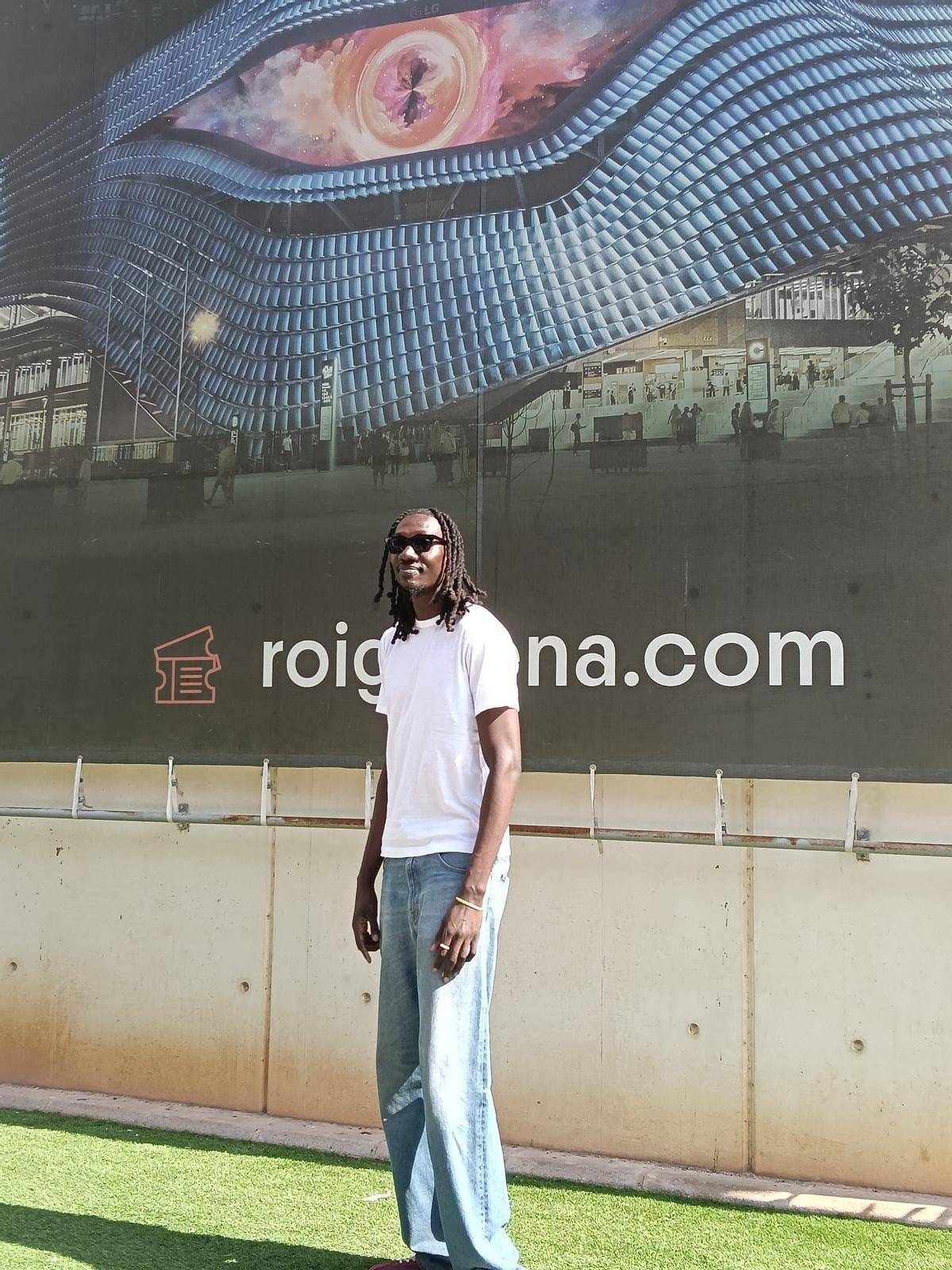 Mo Gueye está deseando jugar en el Roig Arena