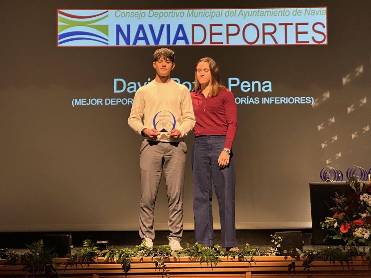 La Gala del Deporte de Navia, un aplauso al esfuerzo y la determinación La Gala del Deporte de Navia, un aplauso al esfuerzo y la determinación