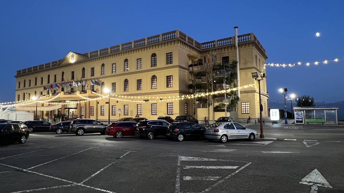 El Centro Asturiano de Oviedo.