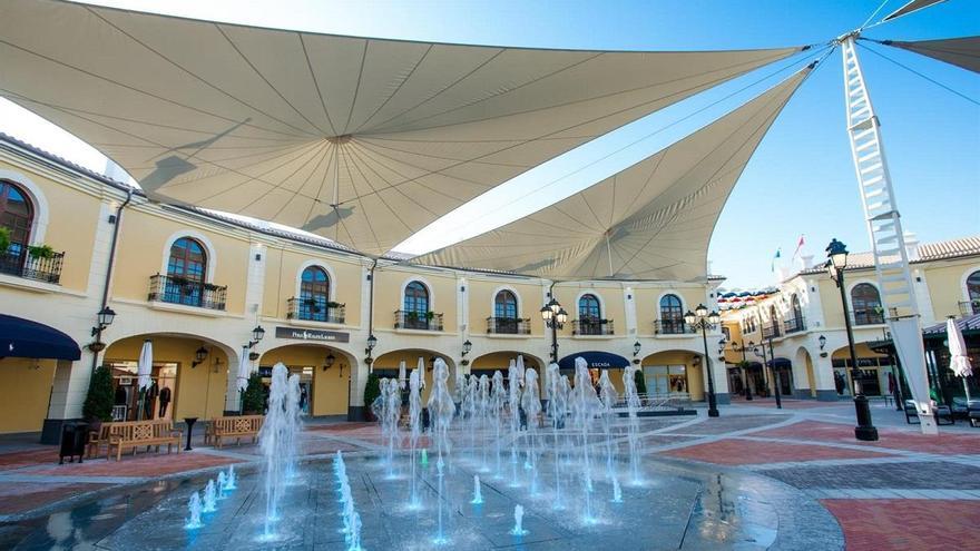 El outlet de marcas de diseño McArthurGlen en Plaza Mayor reabre con medidas de seguridad sanitaria