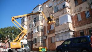 Inicio de las obras de rehabilitación, este lunes, en el barrio Fortuny de Reus.