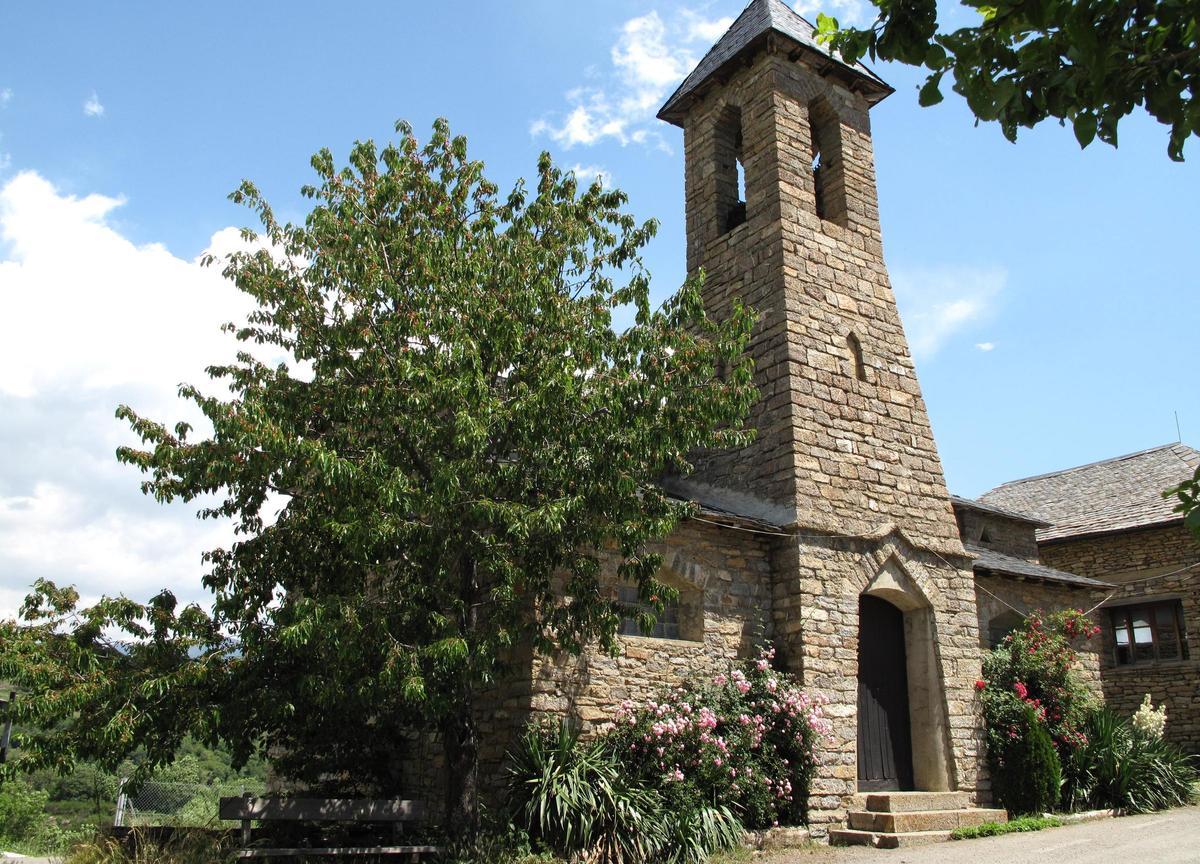 Iglesia Sant Pere de Pujalt (Anoia, Barcelona).