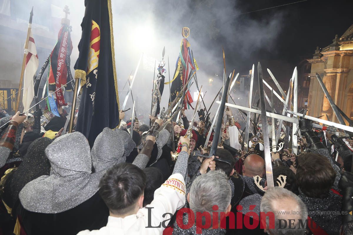 Fiestas de Caravaca: procesión del Baño (procesión, parlamento y baño de la Cruz)