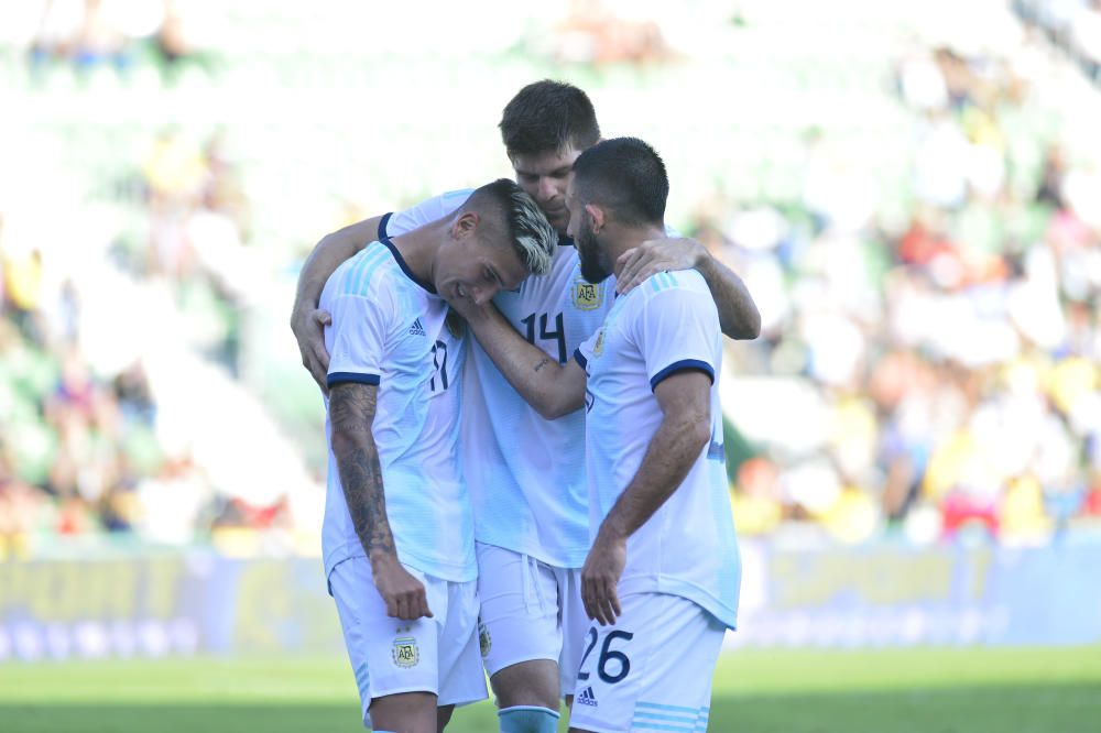 Argentina vence a Ecuador en el Martínez Valero