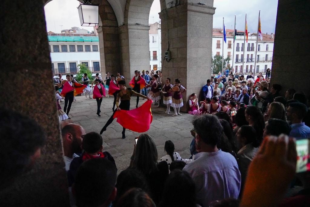 Una noche del patrimonio bajo el paraguas